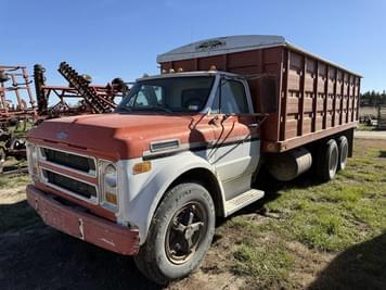 Main image Chevrolet C60